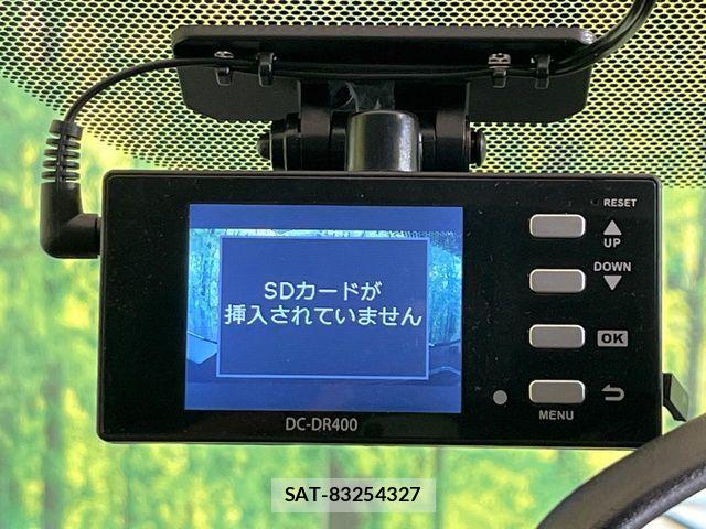 Toyota AQUA 2015-01 8625791-3