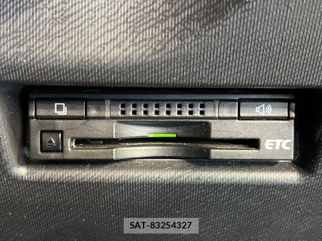 Toyota AQUA 2015-01 8625791-4