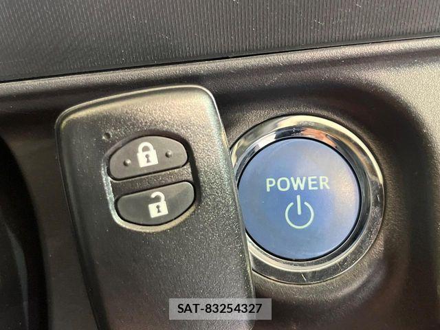 Toyota AQUA 2015-01 8625791-6
