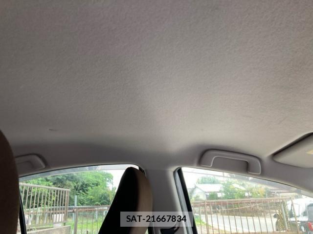 Toyota AQUA 2012-04 8625819-11