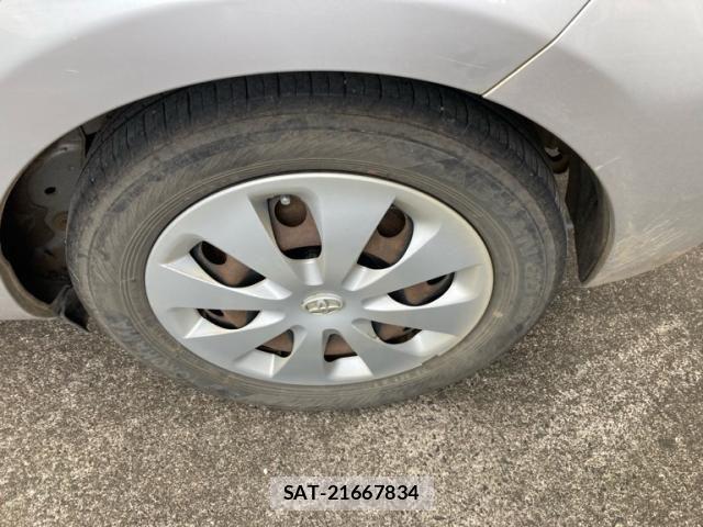 Toyota AQUA 2012-04 8625819-4