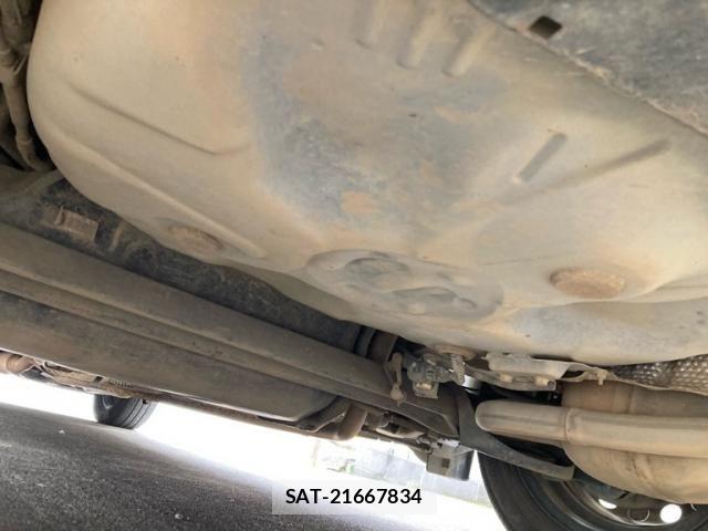 Toyota AQUA 2012-04 8625819-8
