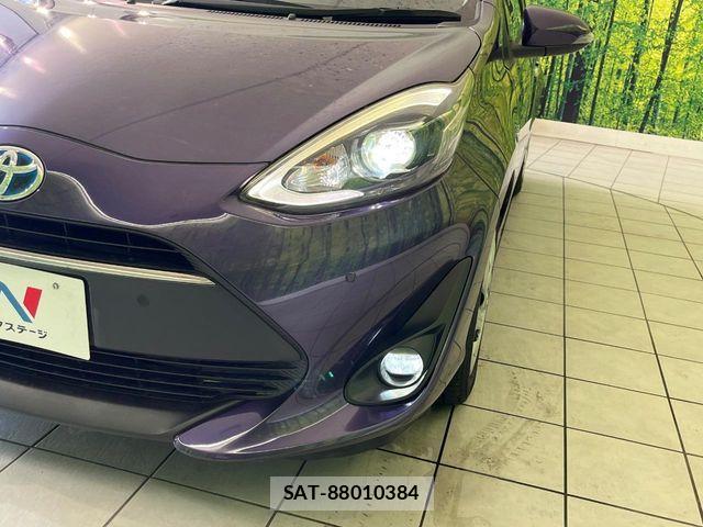Toyota AQUA 2019-06 8625782-11