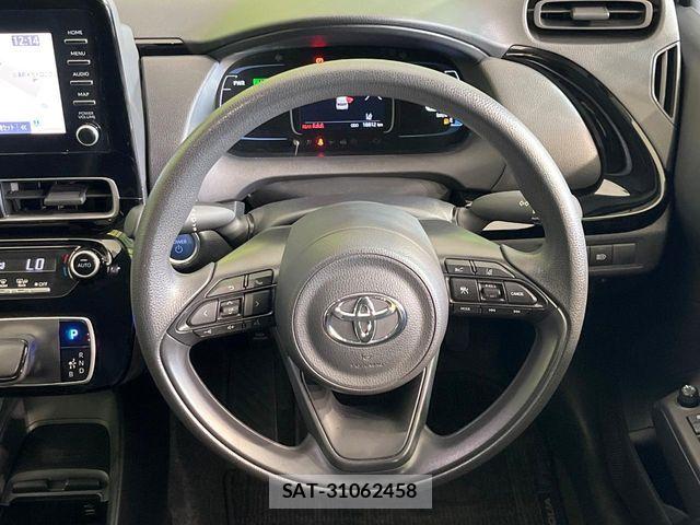 Toyota AQUA 2023-07 8625767-10