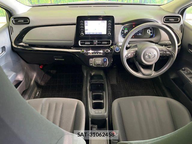 Toyota AQUA 2023-07 8625767-1