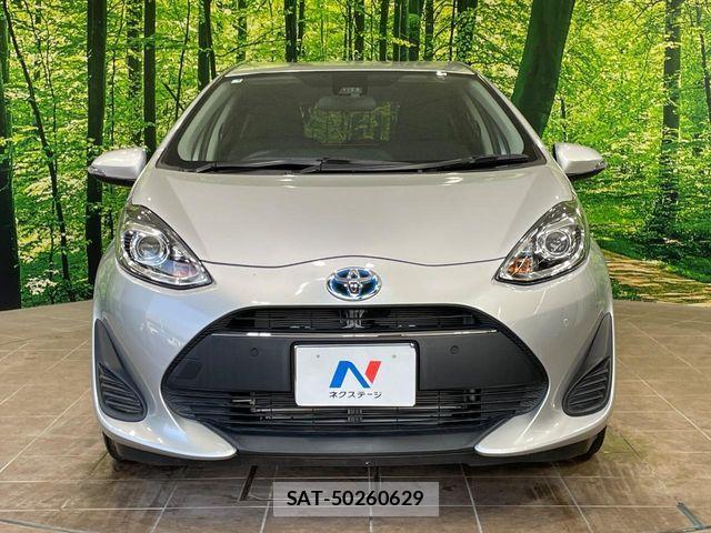 Toyota AQUA 2019-04 8625776-13
