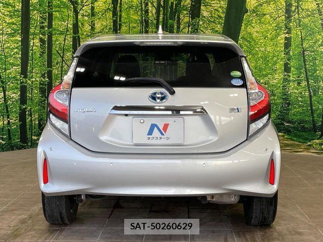 Toyota AQUA 2019-04 8625776-14