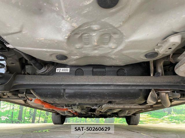 Toyota AQUA 2019-04 8625776-18