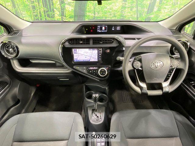 Toyota AQUA 2019-04 8625776-1
