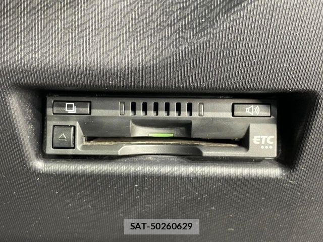 Toyota AQUA 2019-04 8625776-5
