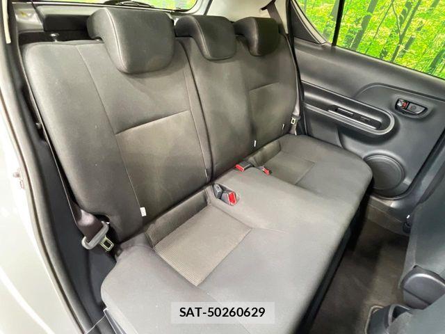 Toyota AQUA 2019-04 8625776-8