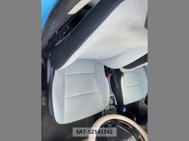 Toyota AQUA 2013-04 8665801-1