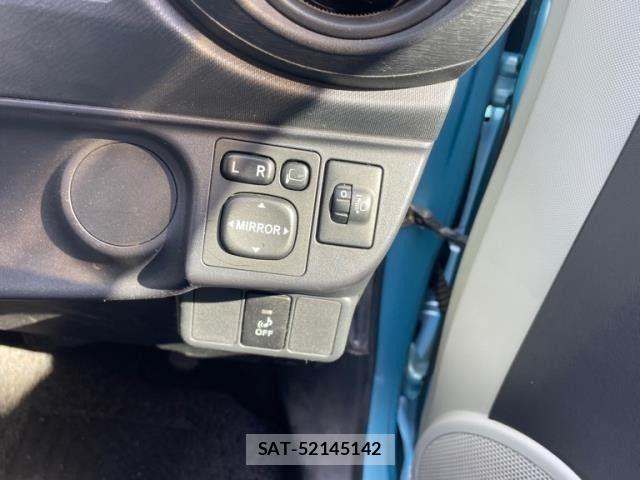 Toyota AQUA 2013-04 8665801-3