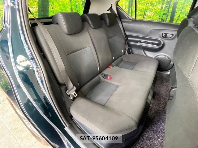 Toyota AQUA 2019-03 8665790-9