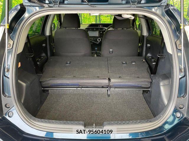 Toyota AQUA 2019-03 8665790-10