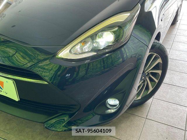 Toyota AQUA 2019-03 8665790-12