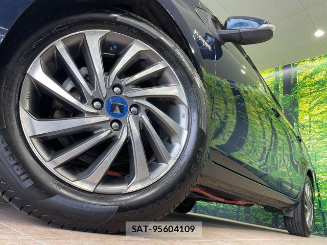 Toyota AQUA 2019-03 8665790-13