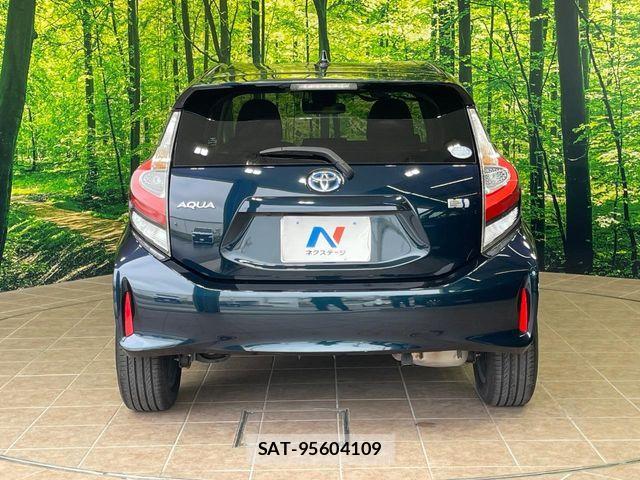 Toyota AQUA 2019-03 8665790-15
