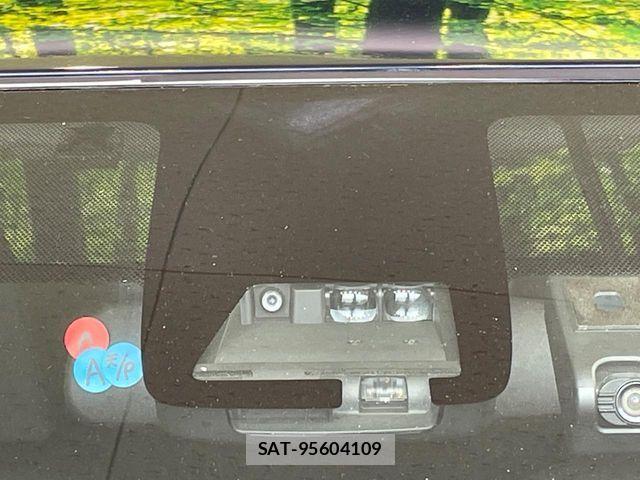 Toyota AQUA 2019-03 8665790-5