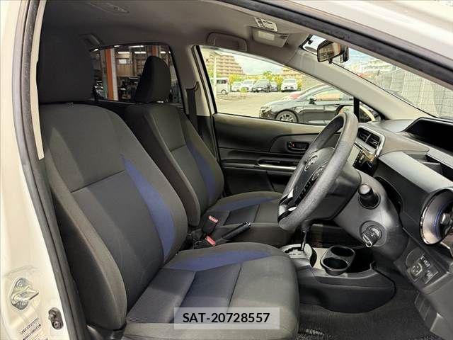 Toyota AQUA 2021-06 8657977-15