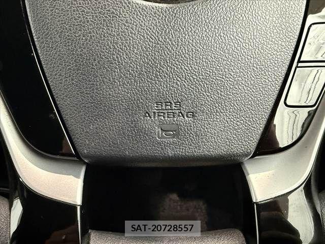 Toyota AQUA 2021-06 8657977-22