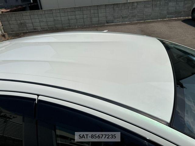 Toyota AQUA 2016-11 8665798-10