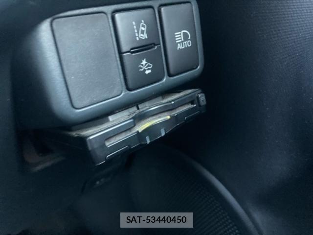 Toyota AQUA 2016-12 8658003-15
