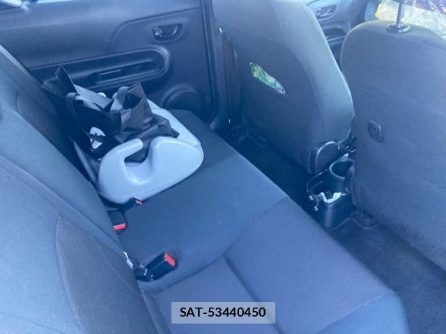 Toyota AQUA 2016-12 8658003-6