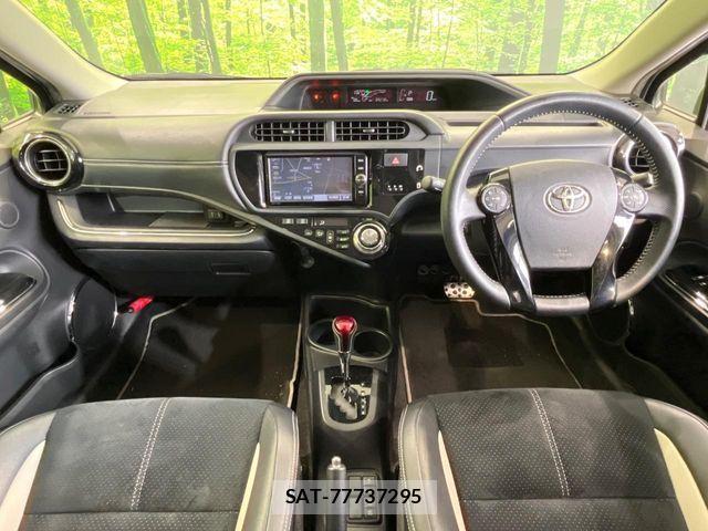 Toyota AQUA 2016-10 8665792-1