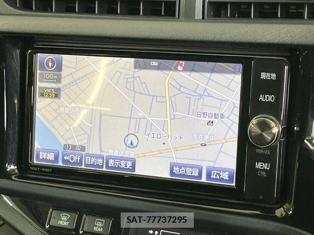 Toyota AQUA 2016-10 8665792-4