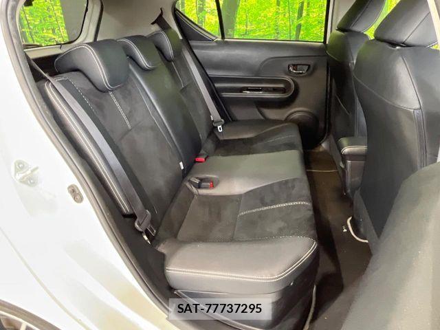 Toyota AQUA 2016-10 8665792-8