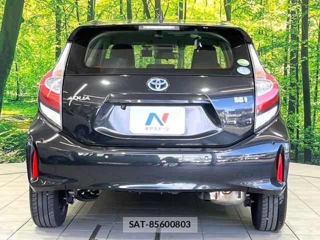 Toyota AQUA 2019-07 8665793-14
