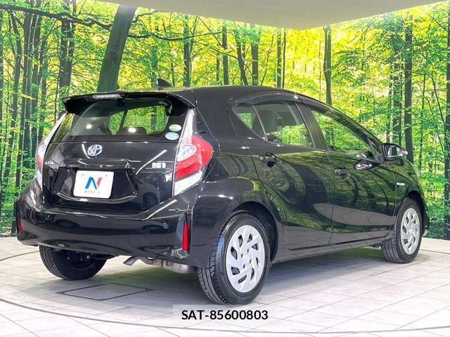 Toyota AQUA 2019-07 8665793-16