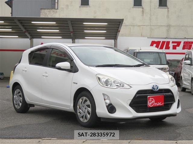 Toyota AQUA 2016-03 8665795-2