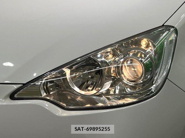 Toyota AQUA 2013-01 8665799-13