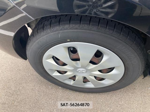 Toyota AQUA 2013-08 8658013-5