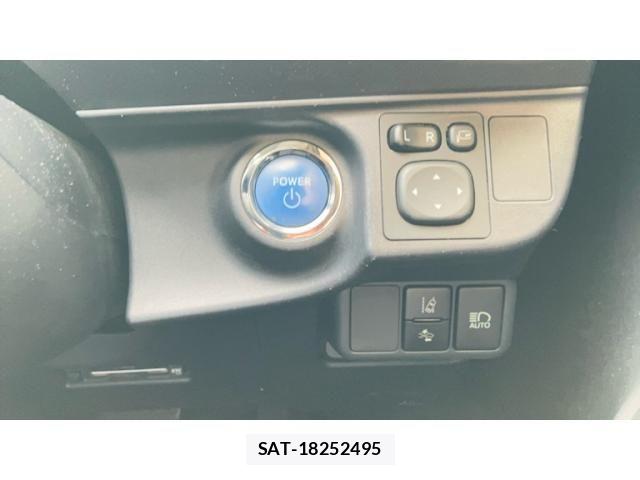 Toyota AQUA 2018-08 8657979-10