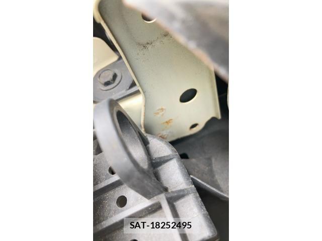 Toyota AQUA 2018-08 8657979-19