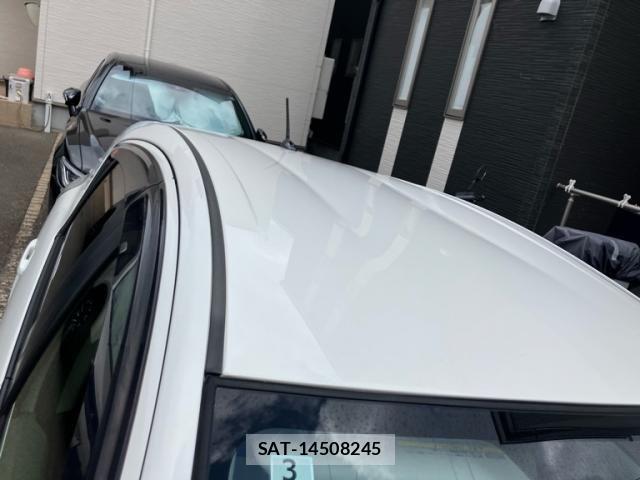 Toyota AQUA 2012-03 8658014-8