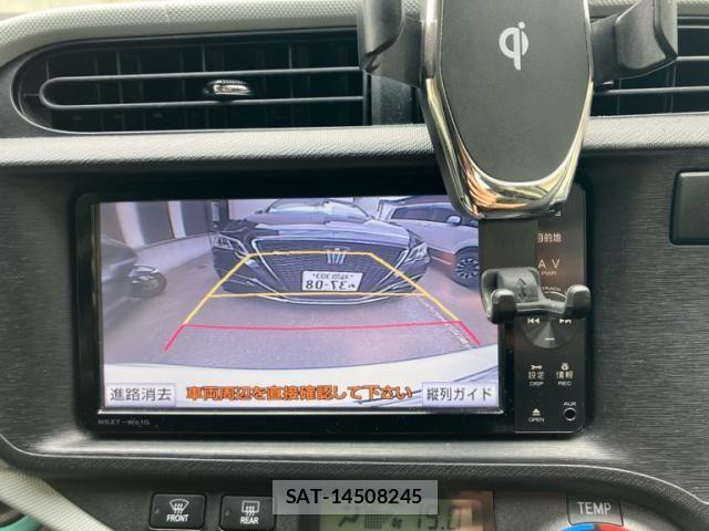 Toyota AQUA 2012-03 8658014-20