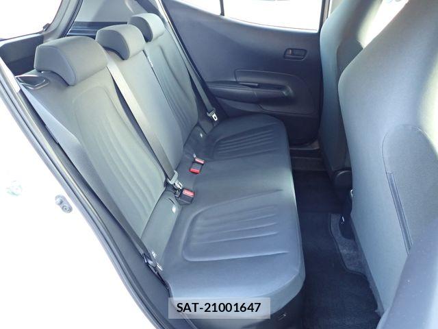 Toyota AQUA 2023-09 8657971-15