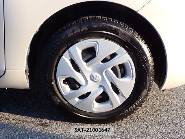 Toyota AQUA 2023-09 8657971-19