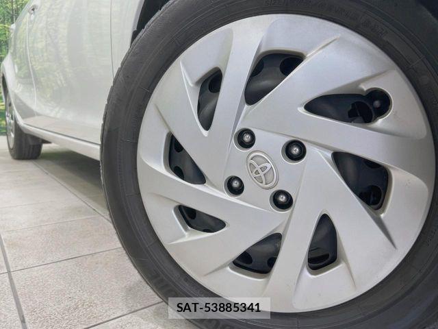 Toyota AQUA 2016-03 8657978-12