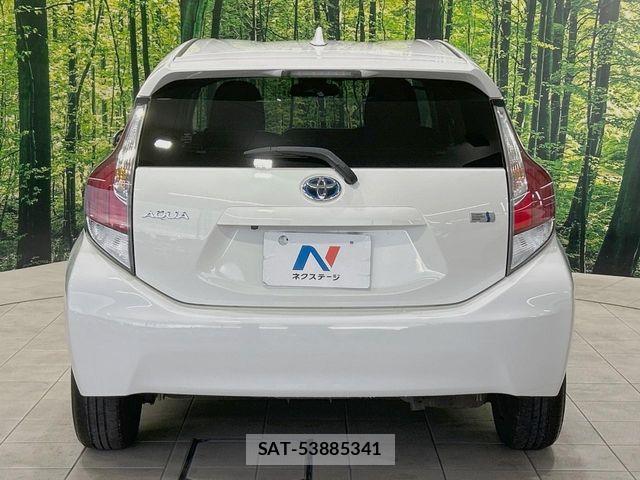 Toyota AQUA 2016-03 8657978-14