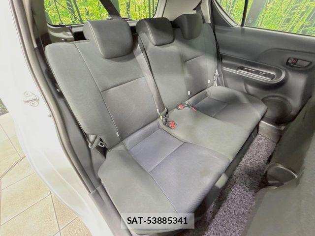 Toyota AQUA 2016-03 8657978-8