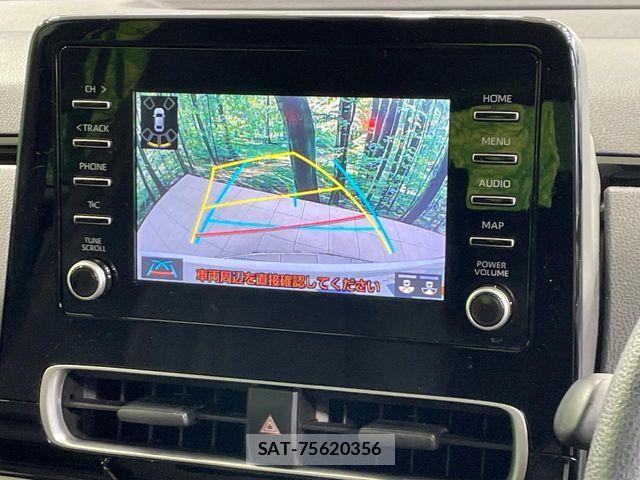 Toyota AQUA 2023-08 8657969-3