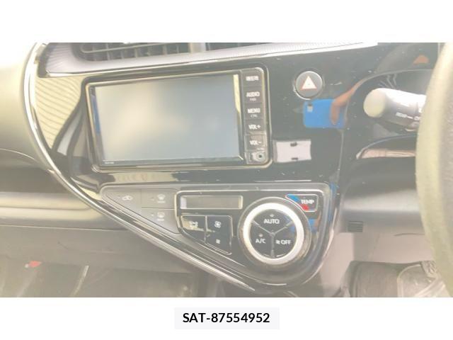 Toyota AQUA 2019-05 8657989-19