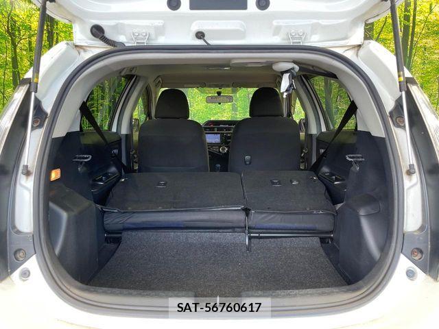 Toyota AQUA 2016-09 8657996-9