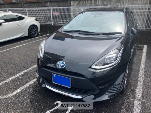 Toyota AQUA 2019-12 8657983-0