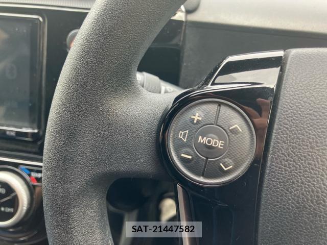 Toyota AQUA 2019-12 8657983-15